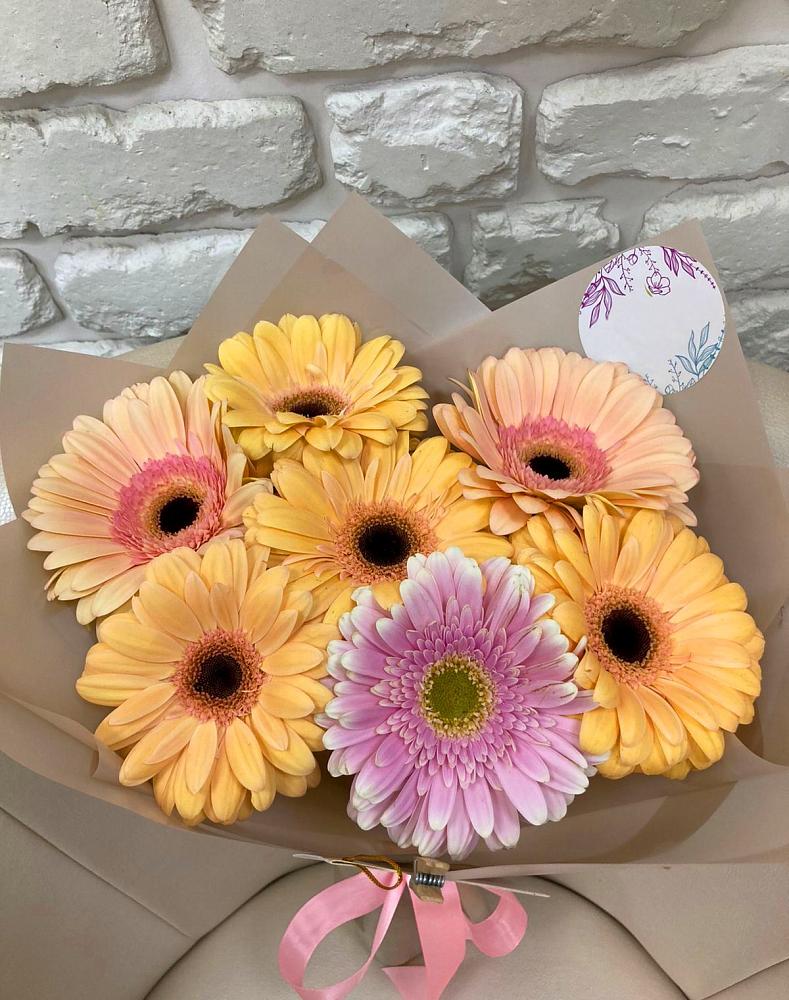 Букет цветов из: Герберы в Александровке