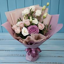 Букет цветов из:  Розы и Лизиантусы #REPLACE_PRED# Александровке